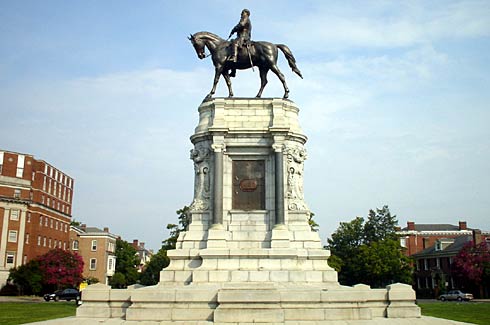 robert e lee statue richmond. Confederate General Robert E.