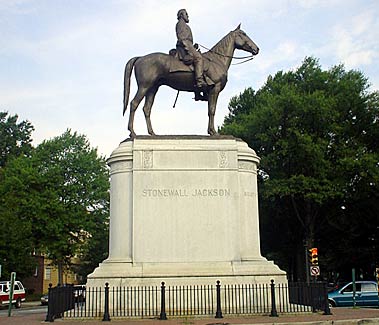 Thomas J. "Stonewall" Jackson statue on Monument Avenue